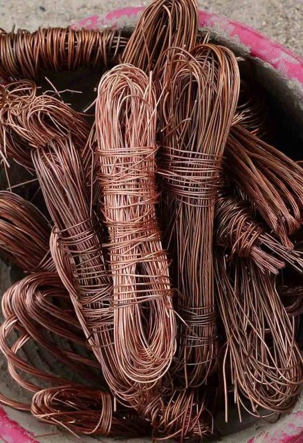 Best High Grade 99.99% Purity Berry Copper Wire Scrap Bright Red High Quality with High Conductivity - Image 4