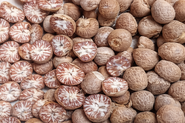 Dried Betel Nut (Supari), Areca nut - Image 2