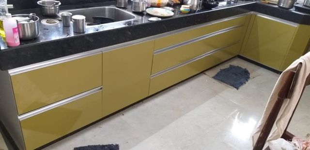 Modern Semi Modular Kitchen Services Finish Gloss Material Wooden Brand Magical Designs Kitchen Shape Straight Service Location Type - Image 3