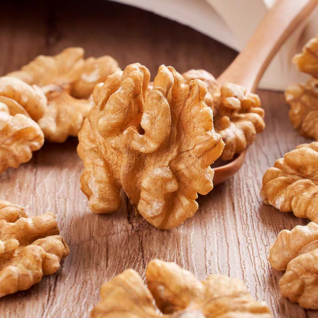 High Quality Walnuts for export - Image 3
