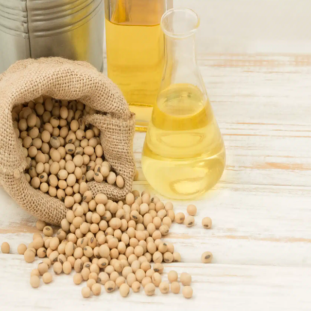 Refined Soybean Oil For Food Ingredient Integration With Excellent Clarity And Professional Bulk Packaging - Image 3
