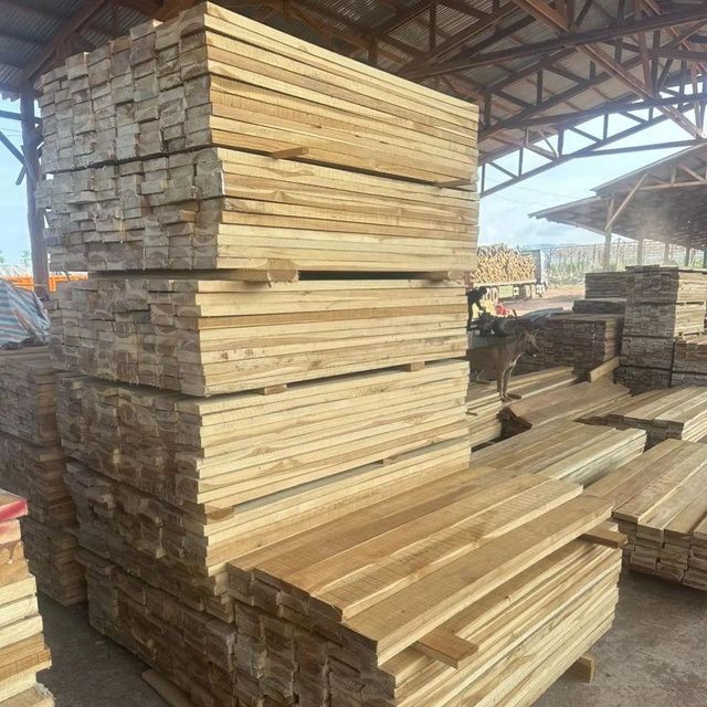 Commercial Grade Timber Wood for Construction Furniture Manufacturing Woodworking and Industrial Processing - Image 1