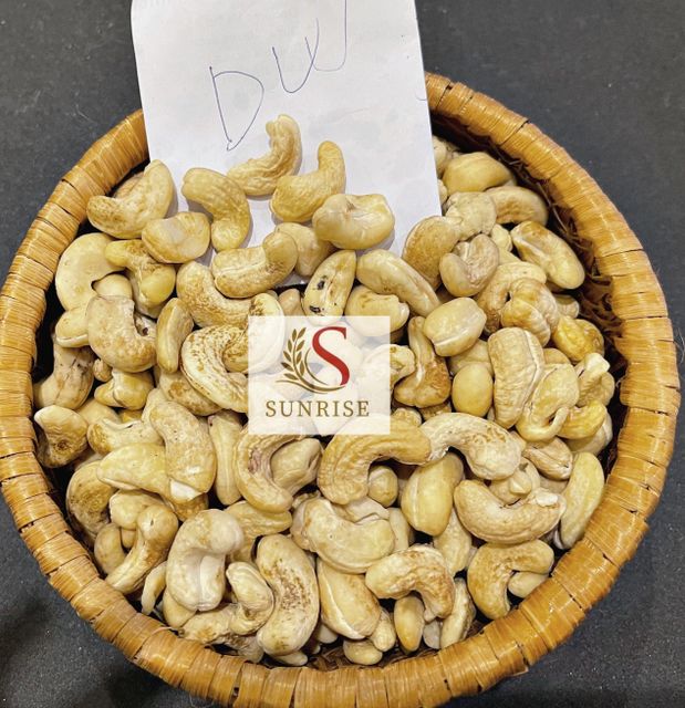 Cashew nut w320 price Kaju w320 cashew single spices raw cashew nuts healthy snacks ( 0084989322607 whatsapp Linda) - Image 6