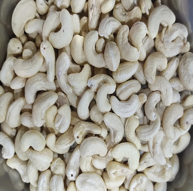 GRADE W280 WHOLE CASHEWS MEDIUM LARGE SIZE SIGNATURE SNACKS GLOBAL BRAND 200g to 22.68Kg - Image 4