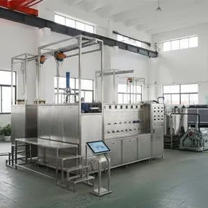 Automated CO2 Extraction Machine with PLC Control - Image 3