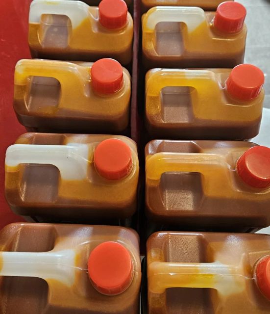 Manufacturer Supply Wholesale Bulk Price RBD Palm Oil 100% Pure Natural Organic Red Palm Oil - Image 2