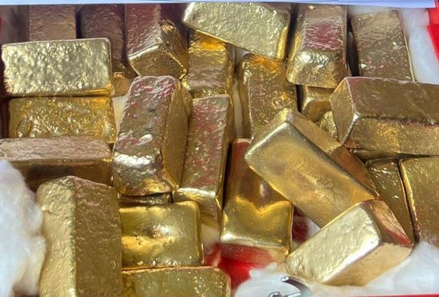 Raw Gold dust, Gold nuggets, Gold bars, Gold product offers - Image 4