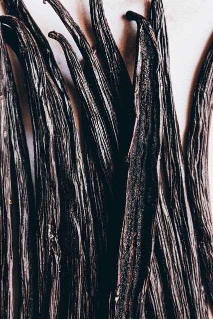 Premium Grade Dried AD Processed Madagascar Vanilla Beans High Quality Raw Factory Supplied Food Seasoning Cooking - Image 3