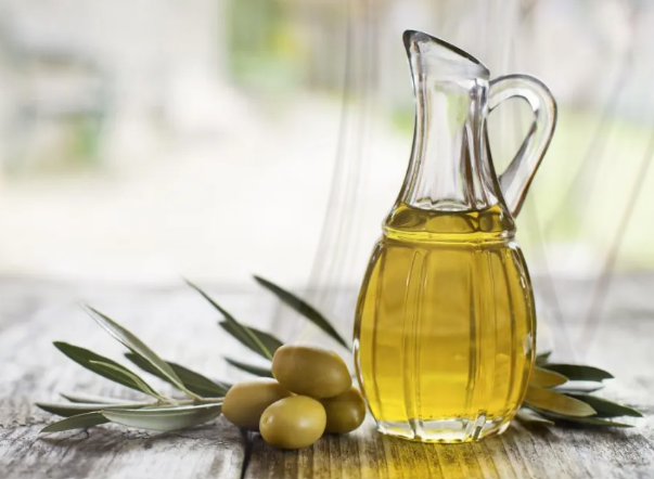 Premium Extra Virgin Olive Oil | Cold-Pressed & Pure - Image 2