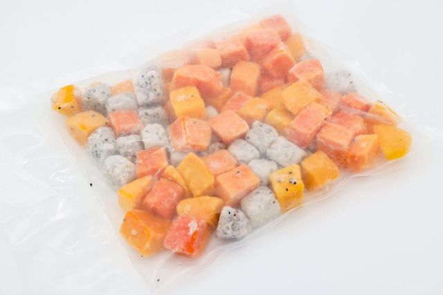 Fruit Papaya Dragon Fruit Mango Mixed Papaya FROZEN IQF Individual Quick 100% Sour Sweet Fruit 1 Kg Cube - Image 3