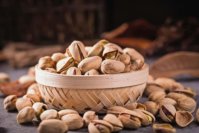 Pistachios In Shell With Natural Flavor Rich Crunch And Fresh Taste Ideal For Everyday Snacking And Nut Lovers - Image 4