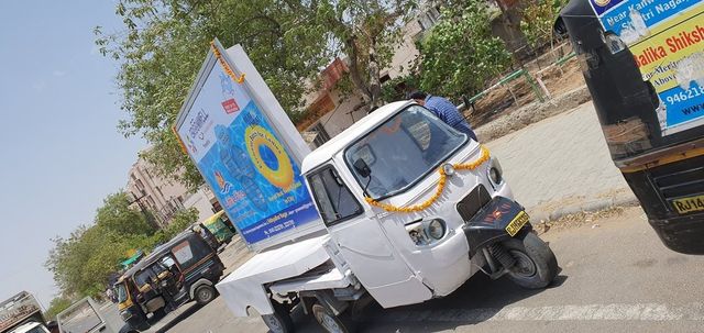 Mobile Van Advertising, 1, Diesel Type Non AC Fuel Type Diesel Seating Capacity 1 Dimensions 9' X 6.5' Rent Duration 30 - Image 9