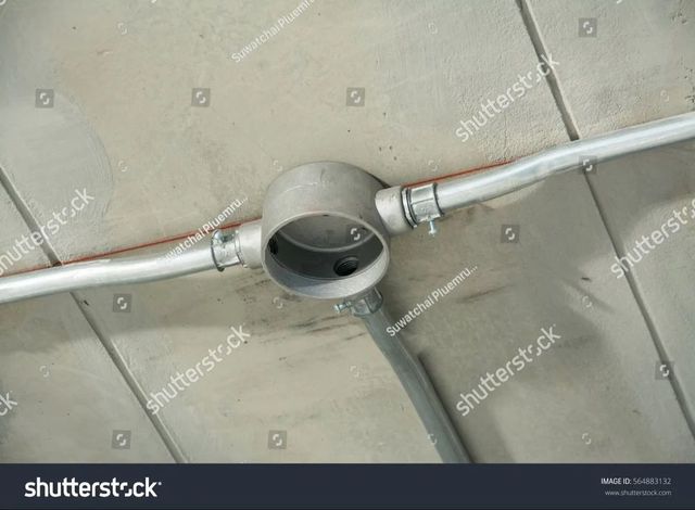 BEC Mild Steel Electrical Conduit Galvanised Junction Box, IP44 - Image 4