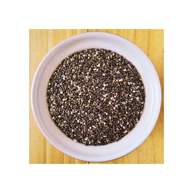 High quality natural chia seed ideal for smoothies and bakery ingredients - Image 2