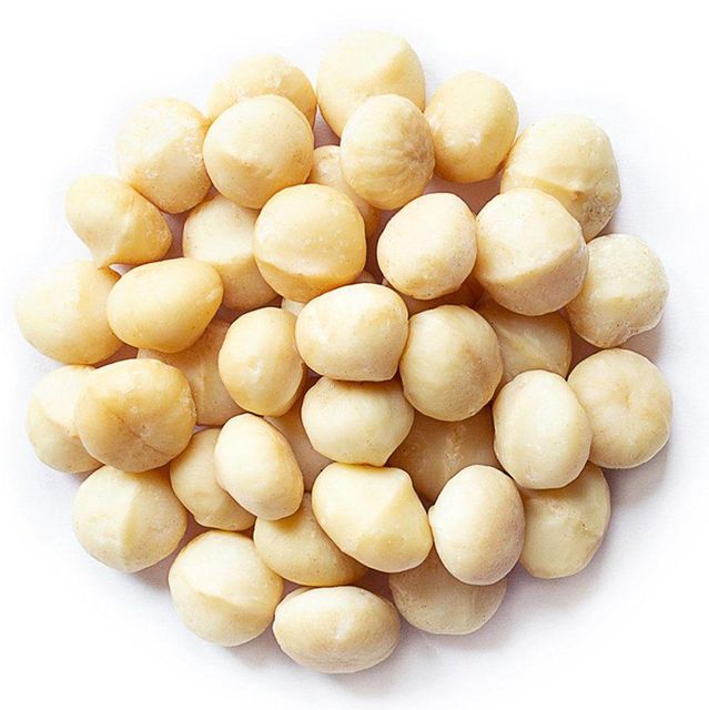 Organic Whole Macadamia Nuts - Image 1