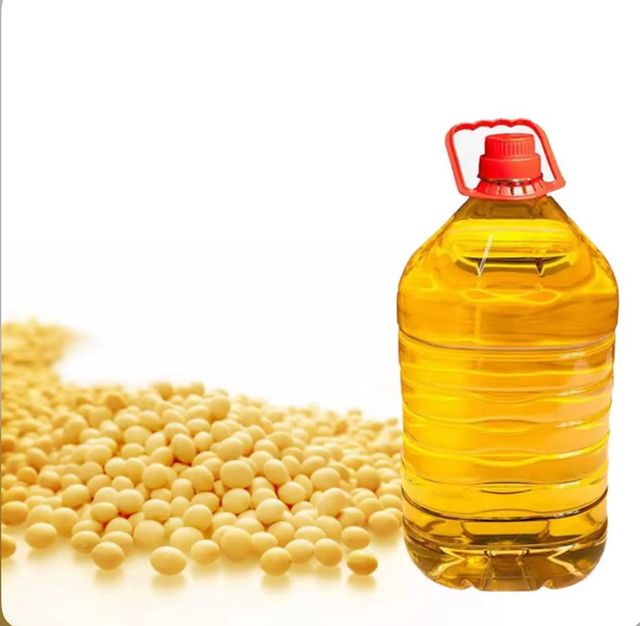 Refined Fractionated Soybean Oil 0.5L Bulk Supply High Purity Edible Oil Grade D with Long Shelf Life for Cooking - Image 1