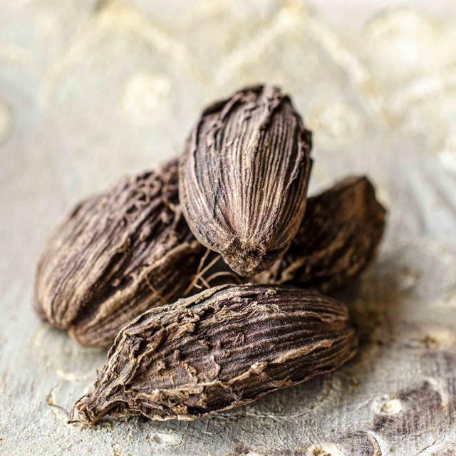 Bulk Black Cardamom Export Cardamom Pods With Natural Flavor And Rich Aroma 100% Pure Seeds For Traders - Image 3