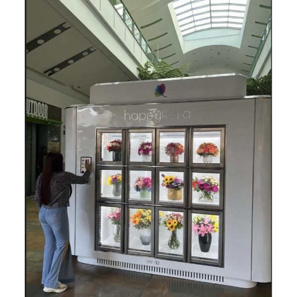 Smart Refrigerated Flower Vending Machine Automatic Fresh Bouquet Dispenser for High Traffic Commercial Locations - Image 3
