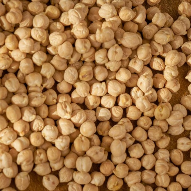 Organic Whole Chickpeas High Protein Chickpeas With Low Moisture And Uniform Shape For Bulk Trade And Supply - Image 4