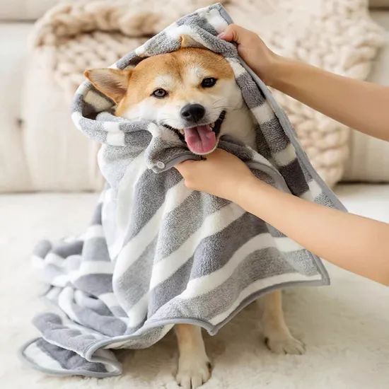 Fast Drying Adjustable Microfiber Bath Robe for Pets & Cats Fastness 4 Size Large Origin China Packaging Bag Trademark - Image 3