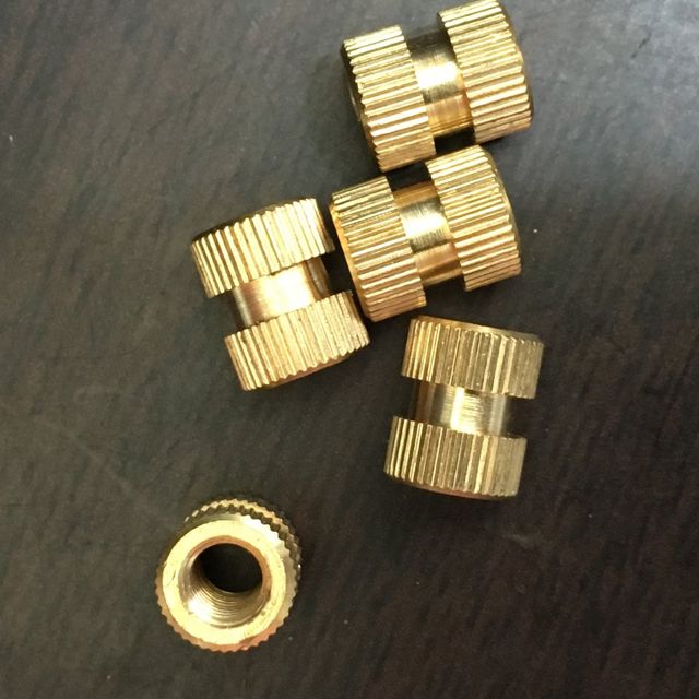 Golden Round Brass Inserts, Packaging Type: Polybag, for Electric Fitting - Image 1