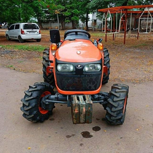 Kubota Mini B2441 4WD Walking Tractor 15 HP Gear Drive for Garden Use High Productivity 2 Year Warranty - Image 4