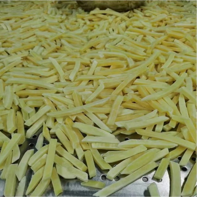 Natural Frozen French Fries With Crispy Golden Texture Providing Tasty French Fries For Food Service And Wholesale Orders - Image 3
