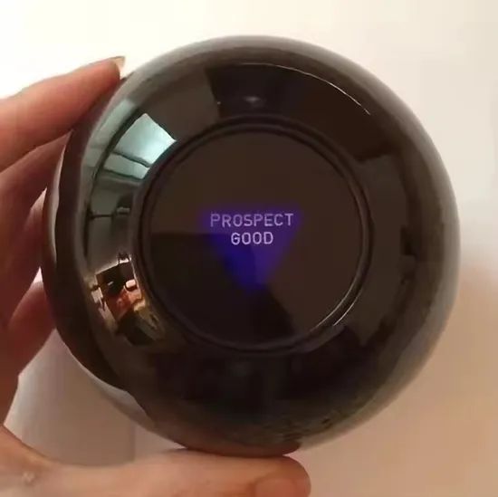 Black 8 Predict Game Party Magic Ball Gift for Kids Portable Learning Fortune Fun Spherical Educational Toy Tricks Funny Answer - Image 3