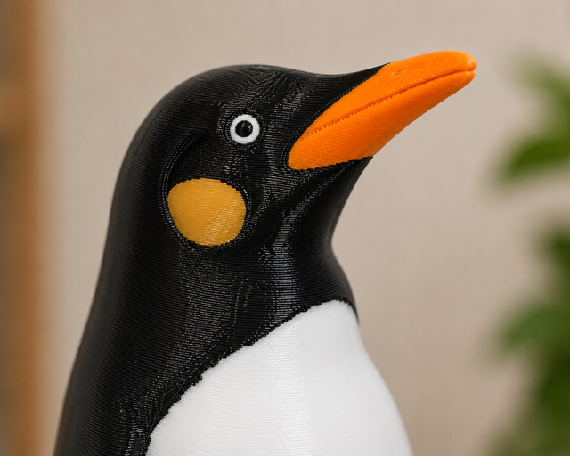 Modern Penguin Decorative Figurine – 3D Printed Black & White Penguin Statue – Minimalist Home Decor Ornament – 18cm - Image 4