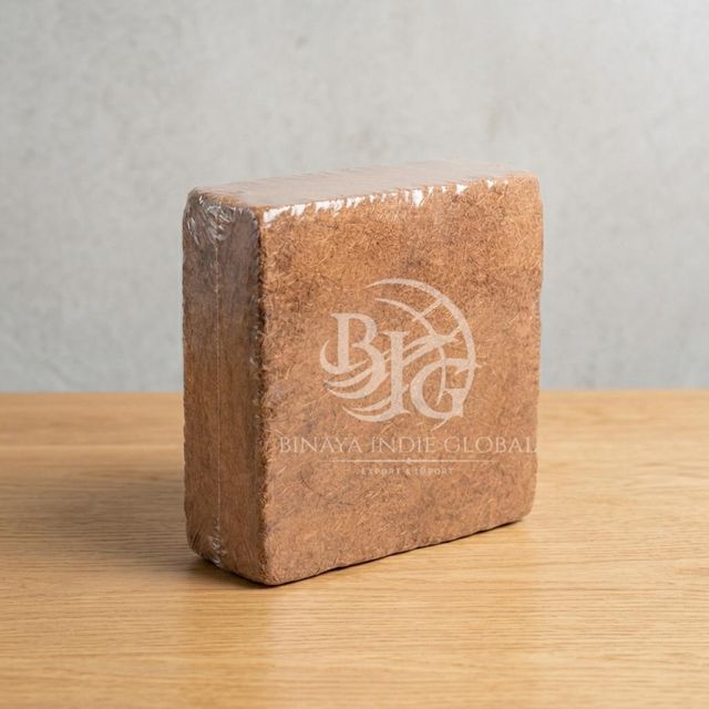 Coco Peat Low EC 1 block 5 Kg - Image 3