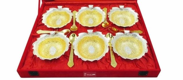 13 Pieces Gold Plated Bowls Spoons Tray Set, For Gift Texture Velvet Set Composition 6 Pc Bowl Shape Pan Shaped Usage/Application - Image 3