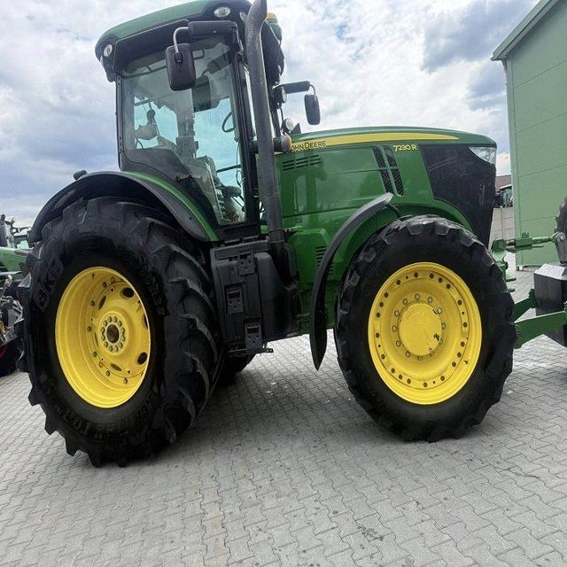 Buy John Deere Riding Tractor for Sale Fairly Used Designed for Farm Work and Ground Preparation - Image 3