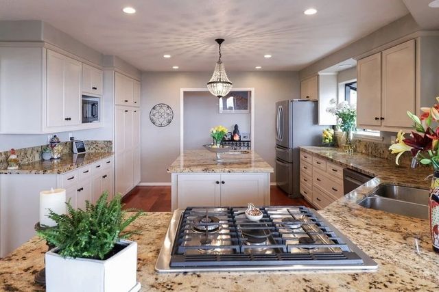 Kitchen Remodeling Services - Image 2