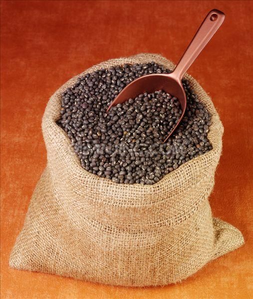 Vigna Beans Black Urad Dal - Image 4