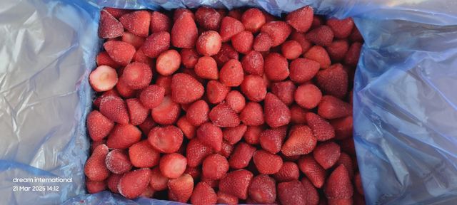 Premium Quality IQF Strawberry Grade A Shelf Life 24 - Image 3