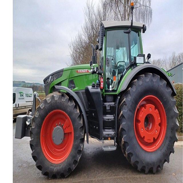 Premium Quality Fendt 942 Vario Tractor 70HP 4WD Gear Drive Farm Tractor High Productivity Buy Now Fast Delivery - Image 4