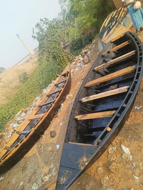 Petrol Powered FRP Speed Boats Power Source Petrol Durability Exceptional Corrosion Resistance High Hydrodynamic Finish - Image 1