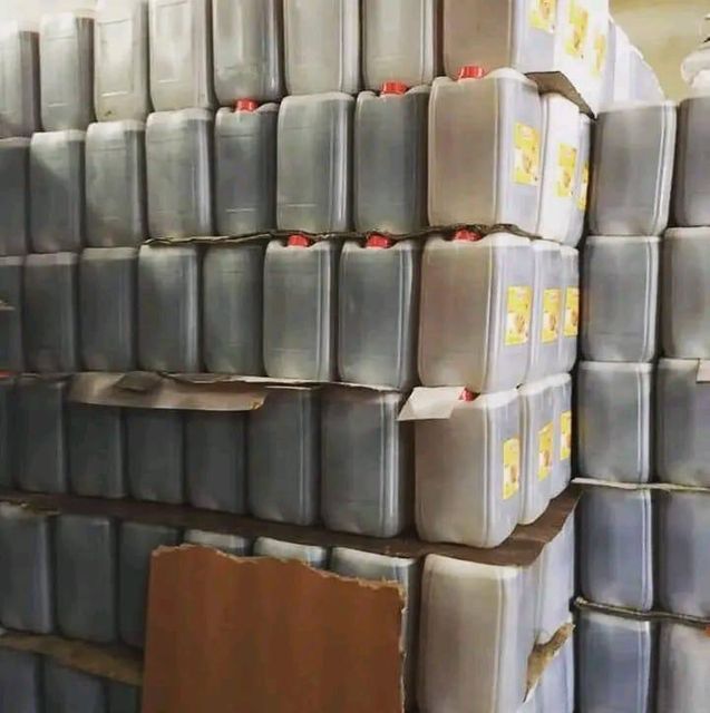 Used cooking oil Iodine Water 12/100g Max. Moisture (%) 12 Type used cooking oil Iodine Value Minimum 90 Free Fatty Acids Max 5% - Image 2