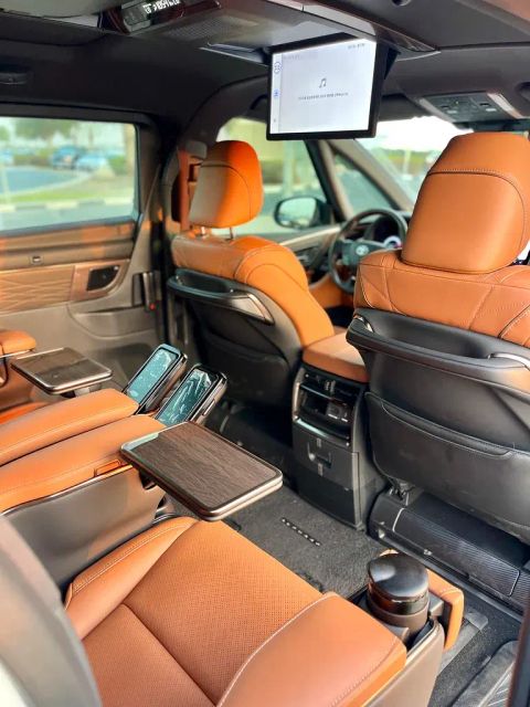 2025 TOYOTA ALPHARD 2.5L HYBRID EXECUTIVE LOUNGE IN-LINE 4-CYLINDER GASOLINE - Image 4