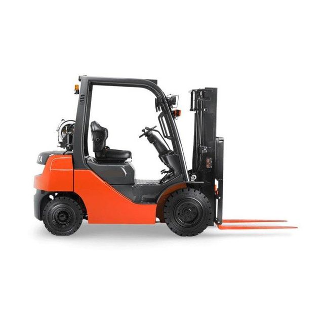 diesel forklift for heavy duty outdoor operations powerful machine with strong engine rugged tires and high lifting capacity suitable for construction sites and industrial yards - Image 3