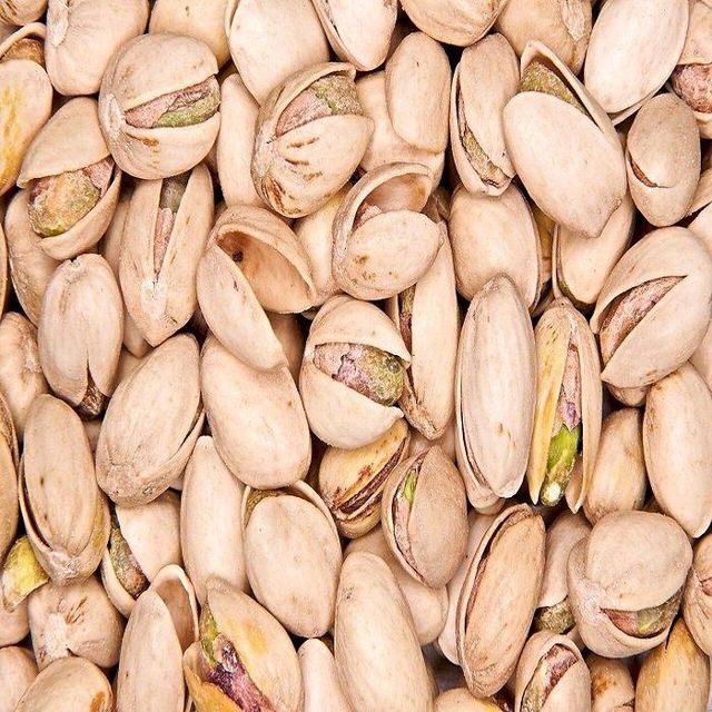 Wholesale High Quality Organic Pistachios Nutritious Dry Fruit Nuts 24-Month Shelf Life Factory Direct Bag Pack - Image 2
