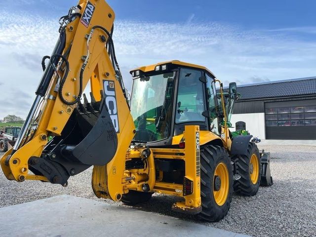 Fast Delivery JCB 4CX Backhoe Loader Bulk Supply - Image 3