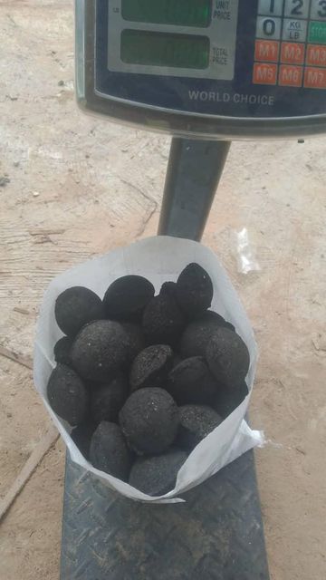 Briquettes charcoal – product photo 2, product detail gallery