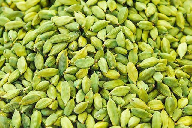 Wholesale High Quality Green Cardamom-Dried Raw Hot Spicy 100% Pure Natural Food Grade USA Origin - Image 2