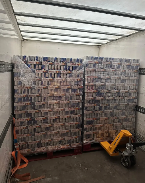 Red Bull Energy Drink - Image 1