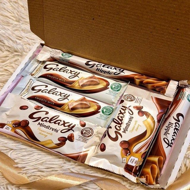 Luxury Galaxy Chocolates Sweet Chocolate Collection Perfect for Celebrations and Festive Occasions - Image 4