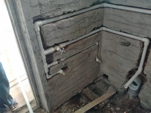 Bathroom Renovation Service - Image 1