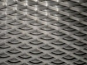 Galvanized Expanded Metal Welded Wire Mesh Origin China Thickness 3-8mm HS Code 73145000 Hole Shape Diamond Trademark - Image 4