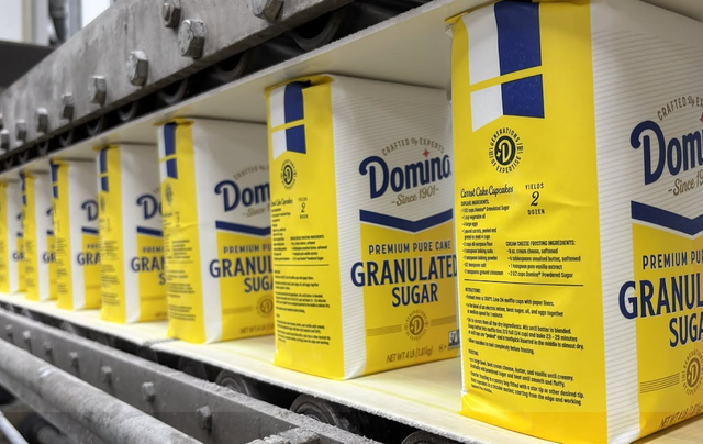 TRUSTED BRANDS DOMINO PREMIUM PURE CANE SUGAR 1.81Kg/WHITE GRANULATED SUGAR 4LB EXPORT QUALITY - Image 3