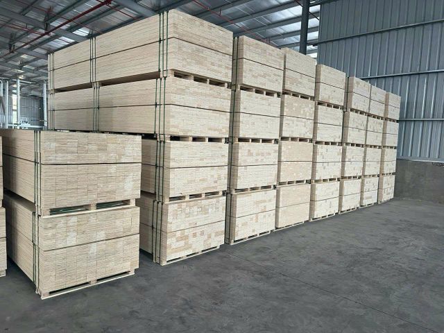 High-Quality LVL Plywood – Direct from Vietnam Manufacturer for Multiple Industries - Image 3